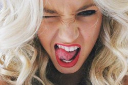 JPG Image, 53KB, 560px × 372px