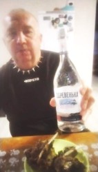 JPG Image, 93KB, 888px × 1555px