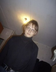 JPG Image, 16KB, 300px × 385px